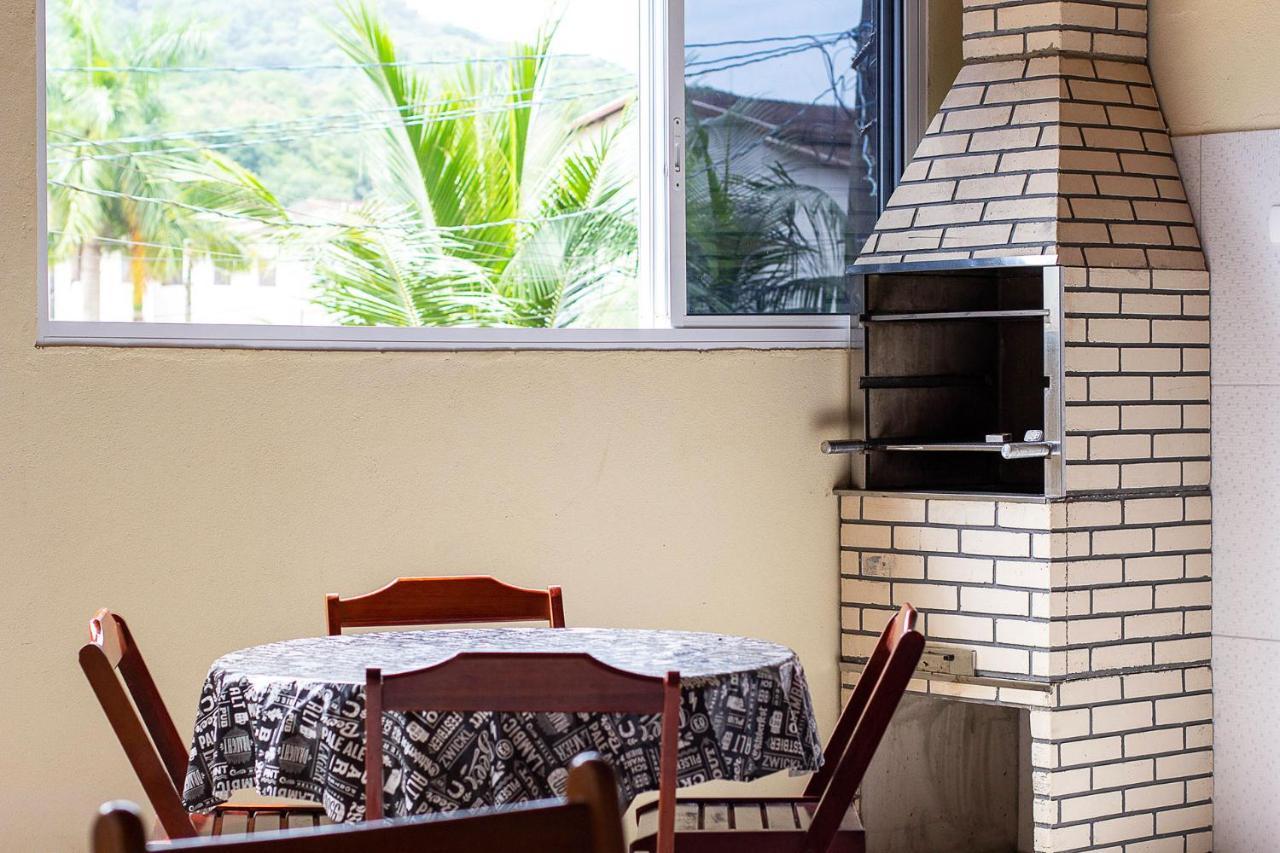 Incrivel Casa Com Churrasqueira Em Ubatuba, Sp Kültér fotó