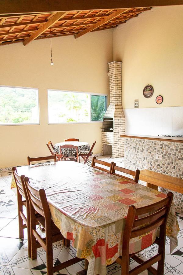 Incrivel Casa Com Churrasqueira Em Ubatuba, Sp Kültér fotó